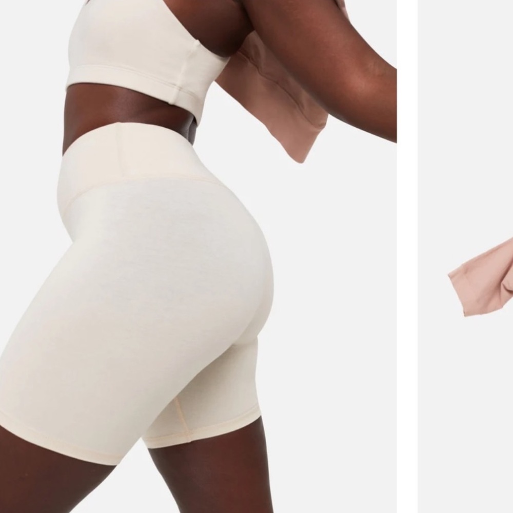 MATE THE LABEL white bike shorts